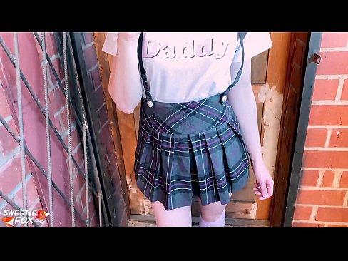 ❤️ Schoolgirl Mengisap penisnya dalam-dalam dan meniduri alih-alih kelas. ❌ Sialan di id.makesexnotwar.ru