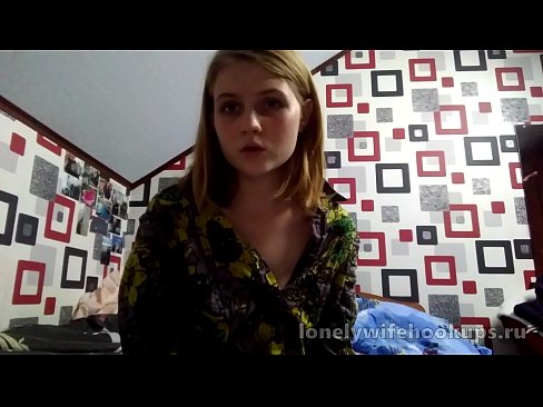 ❤️ Siswa pirang muda dari Rusia menyukai penis yang lebih besar. ❌ Sialan di id.makesexnotwar.ru